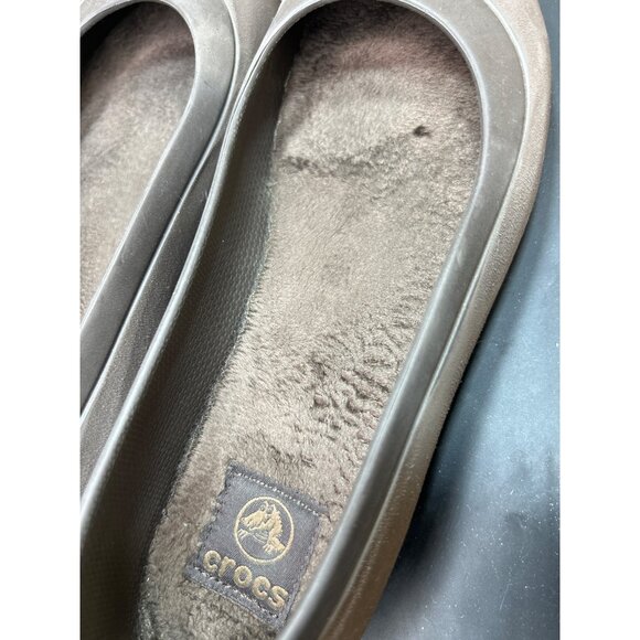 Crocs Womens Brown Flats With Fuzzy Lining Size W9 Comfortable Slip-On Shoes - Picture 5 of 7
